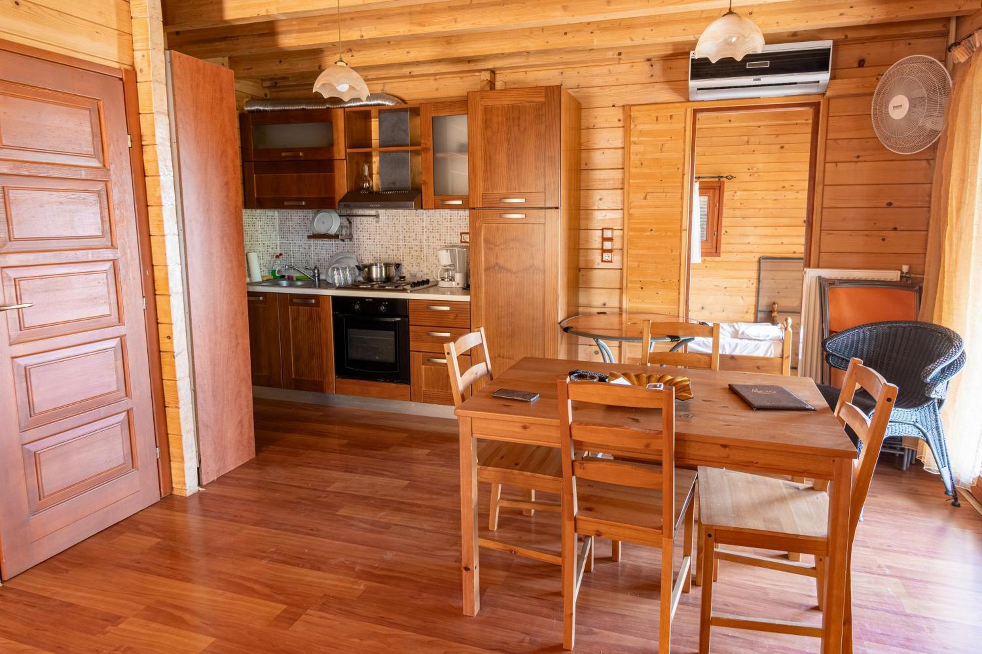 Zeus-Village Οικισμός Φινλανδικών Chalet Με Πισίνες & Γυμναστήριο Molos  Exteriör bild