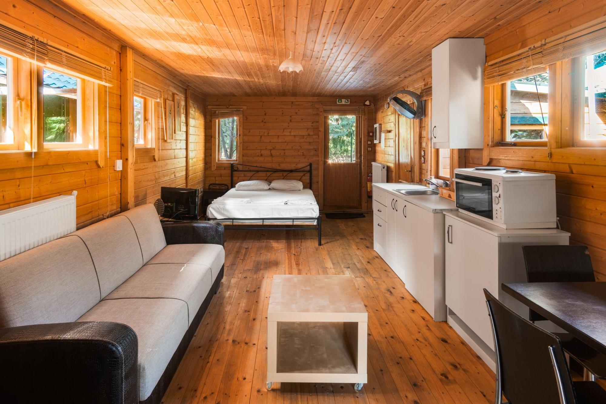 Zeus-Village Οικισμός Φινλανδικών Chalet Με Πισίνες & Γυμναστήριο Molos  Exteriör bild